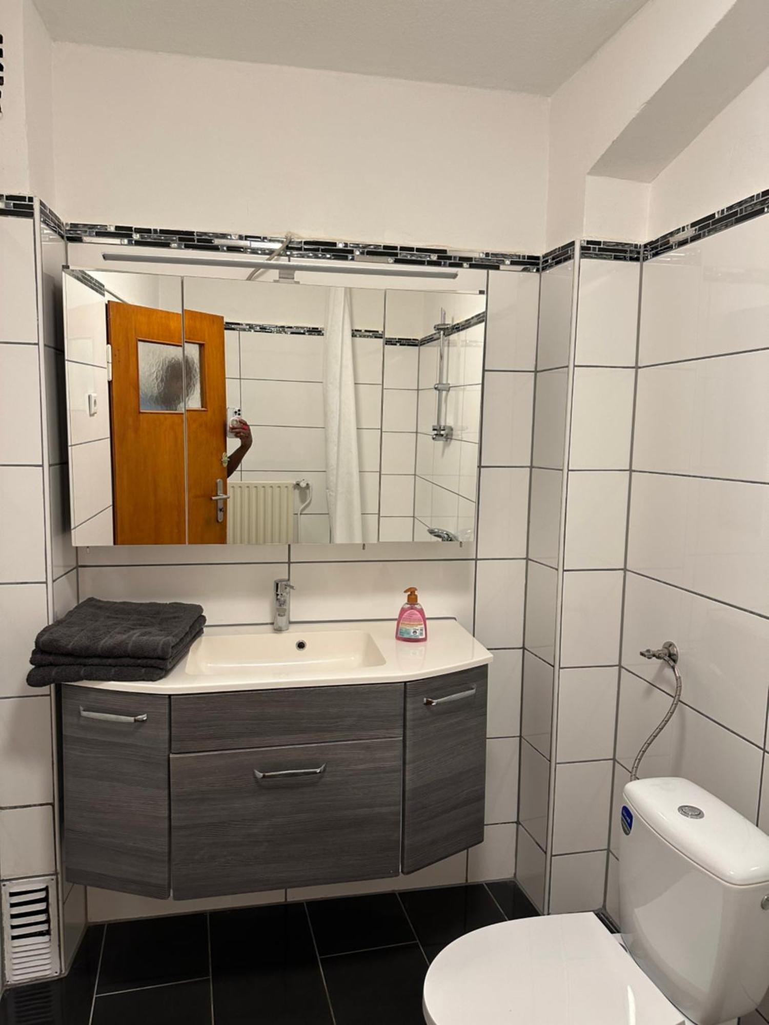 Holiday-Ferienwohnung Solingen-Mitte Zewnętrze zdjęcie